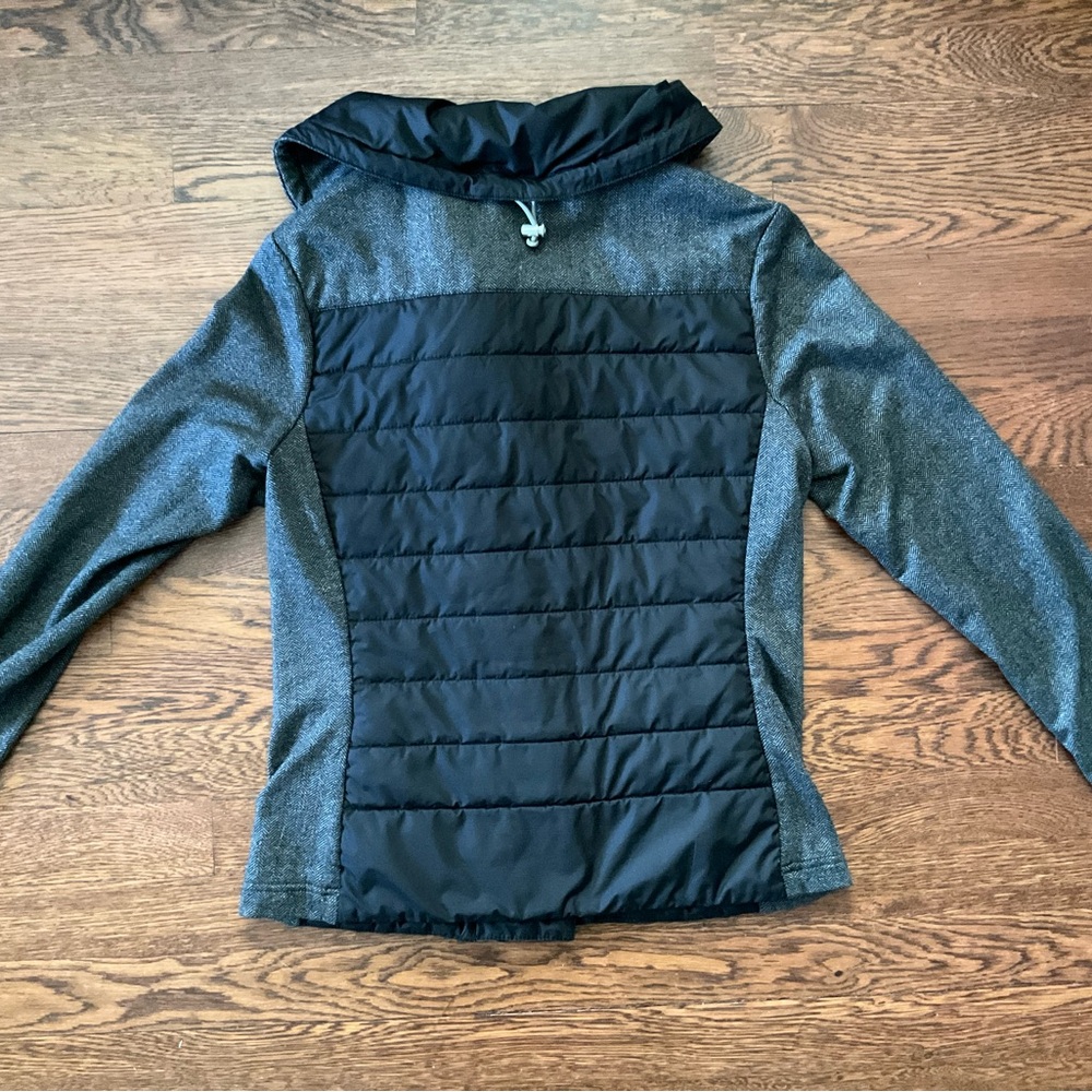 Helly Hansen Jacket - image 5